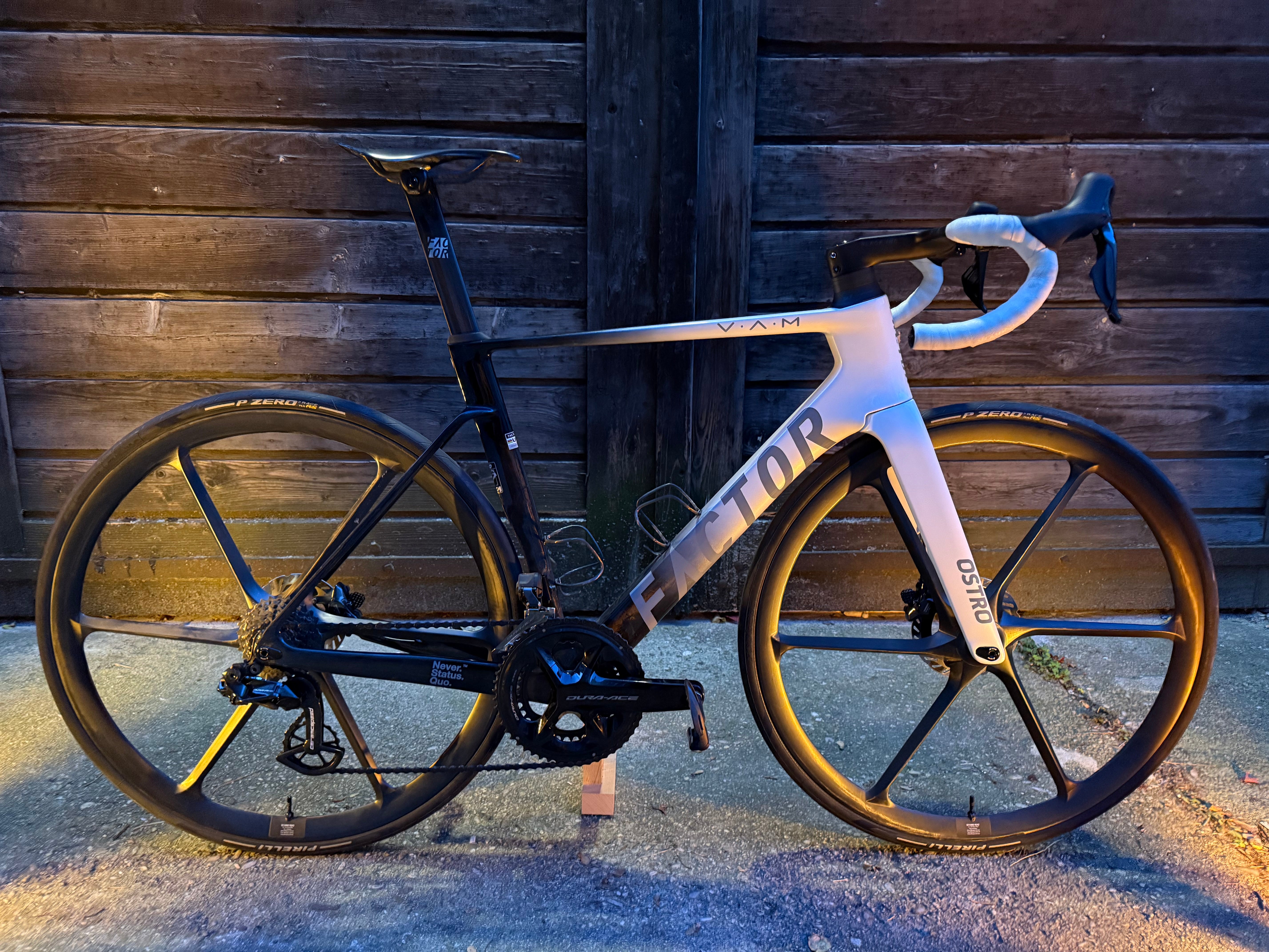 Factor OSTRO VAM 2.0 Custom Prismastudio Shimano