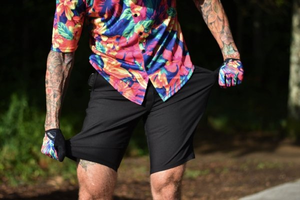 Shreddin' Short - The Standard - All Black