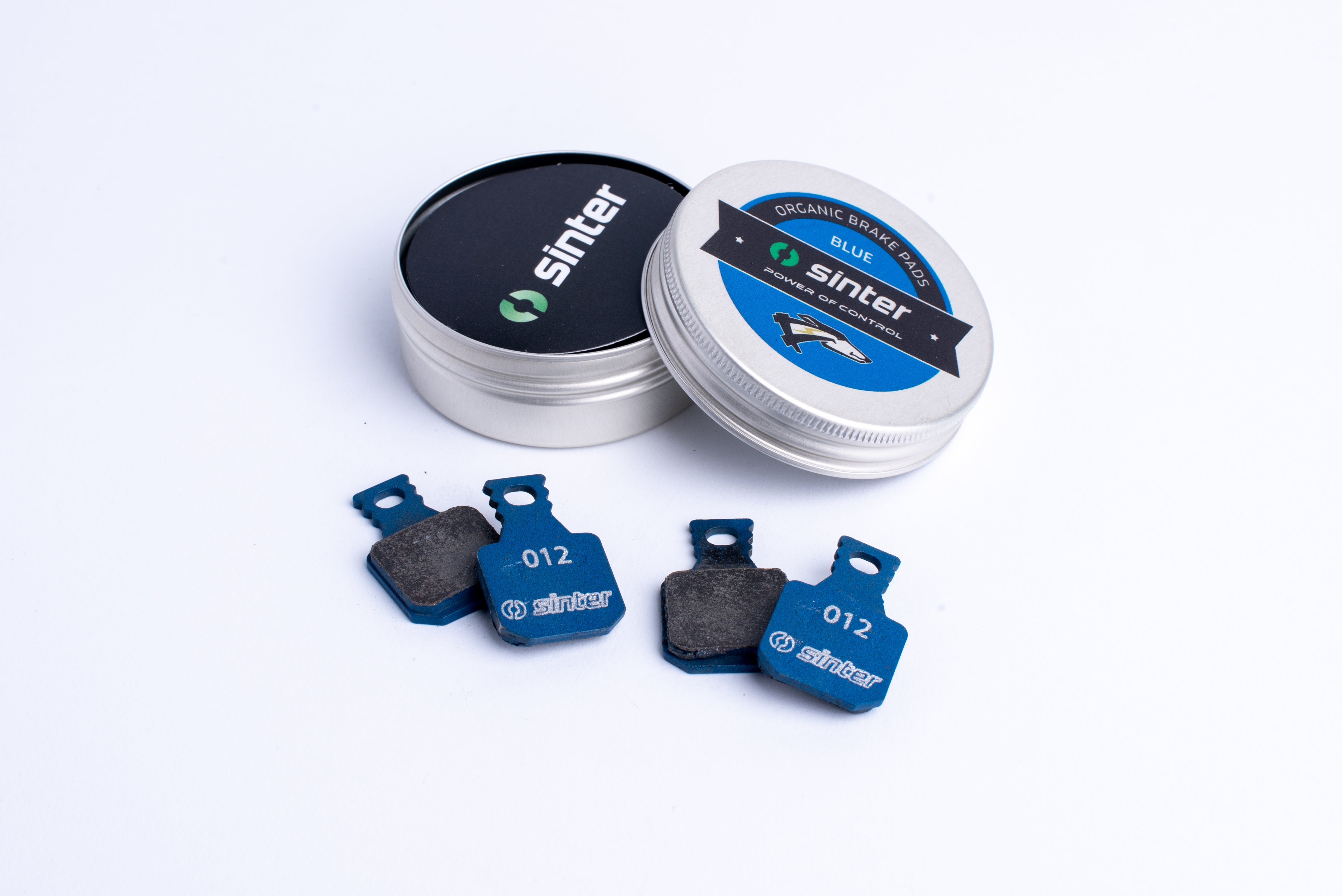 Magura 12 Blue Bulk 25pc