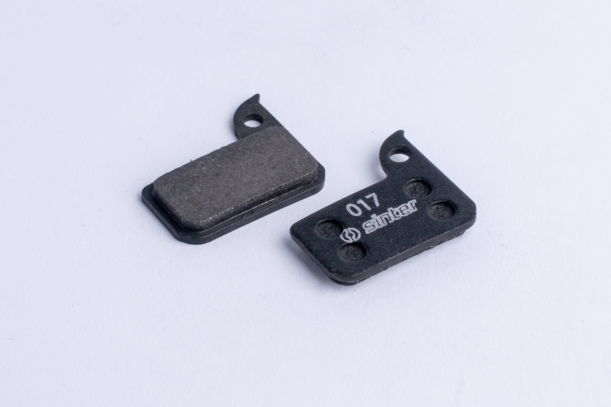 SRAM (Level & Road) 17 Black