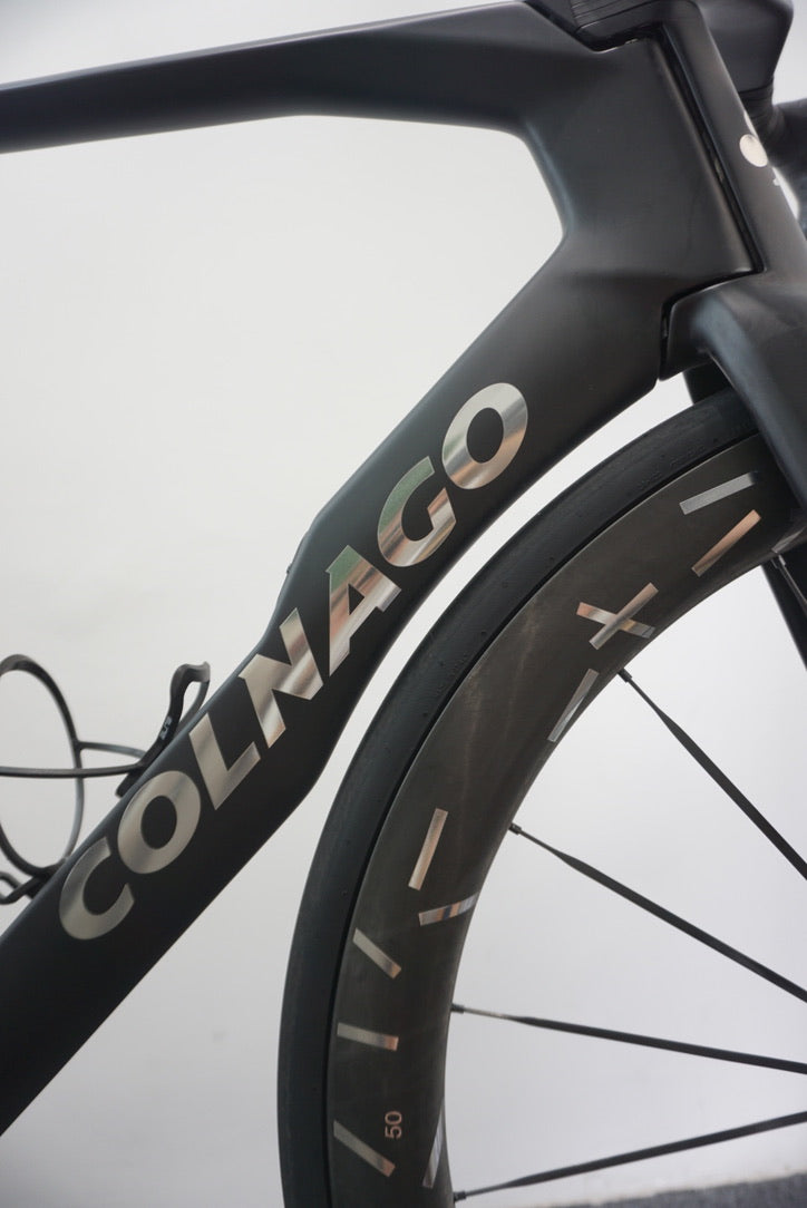 Colnago Y1RS Dark LTD – Unterrohr Detail