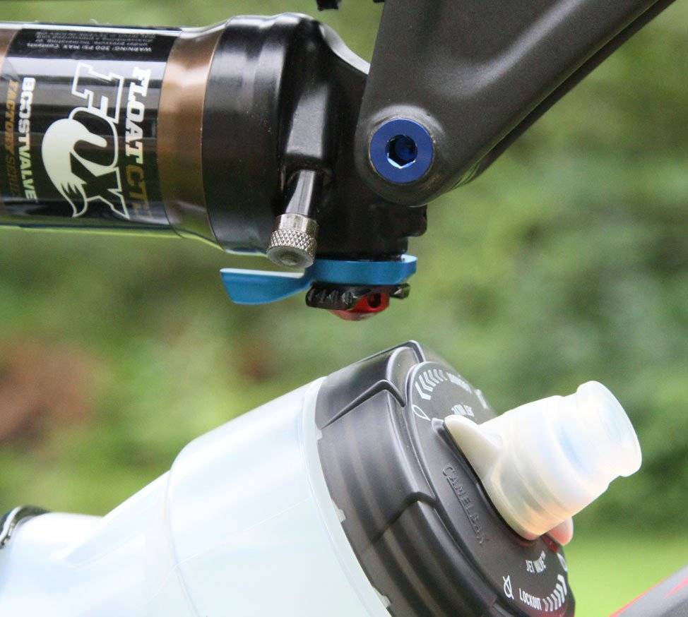 Low-Profile Shock Rebound Knob
